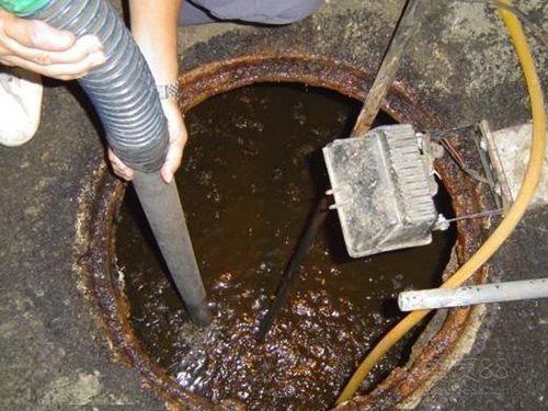 改则隔油池清理